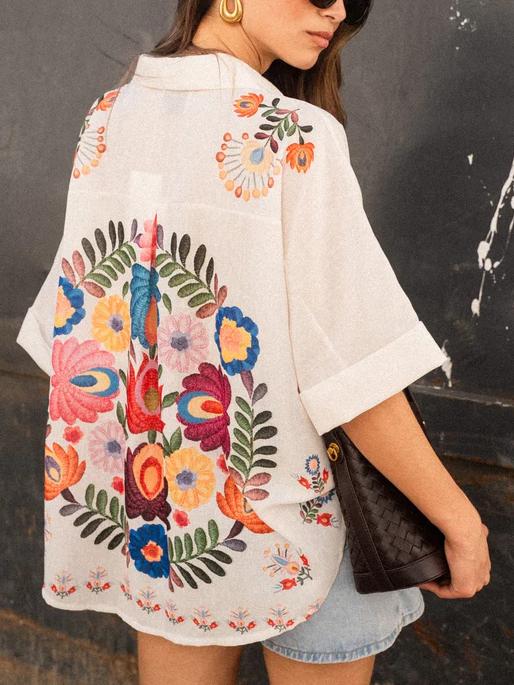 Carla - Bloemenblouse met korte mouwen