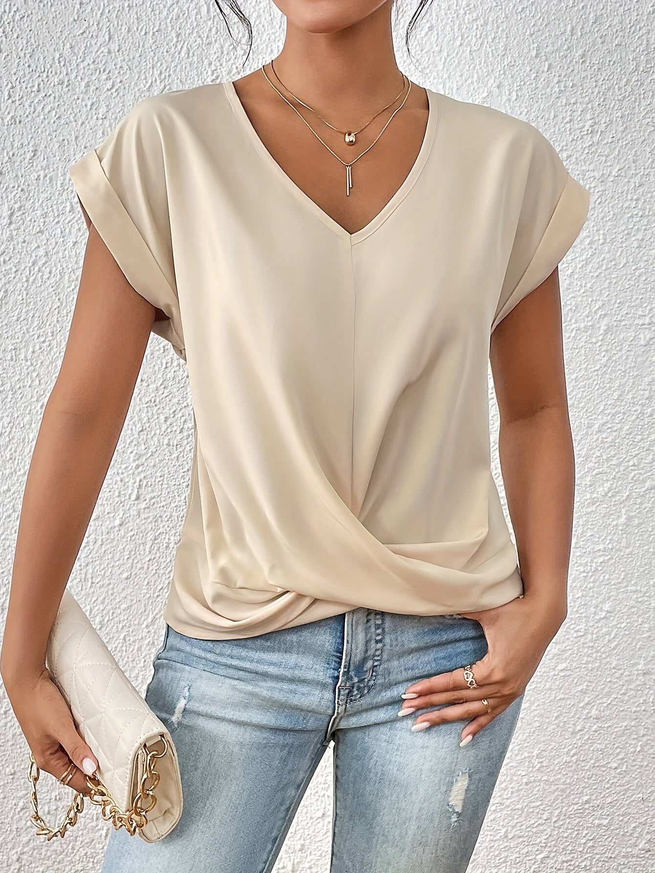 Cleo™ - Casual T-shirt met sweetheart halslijn
