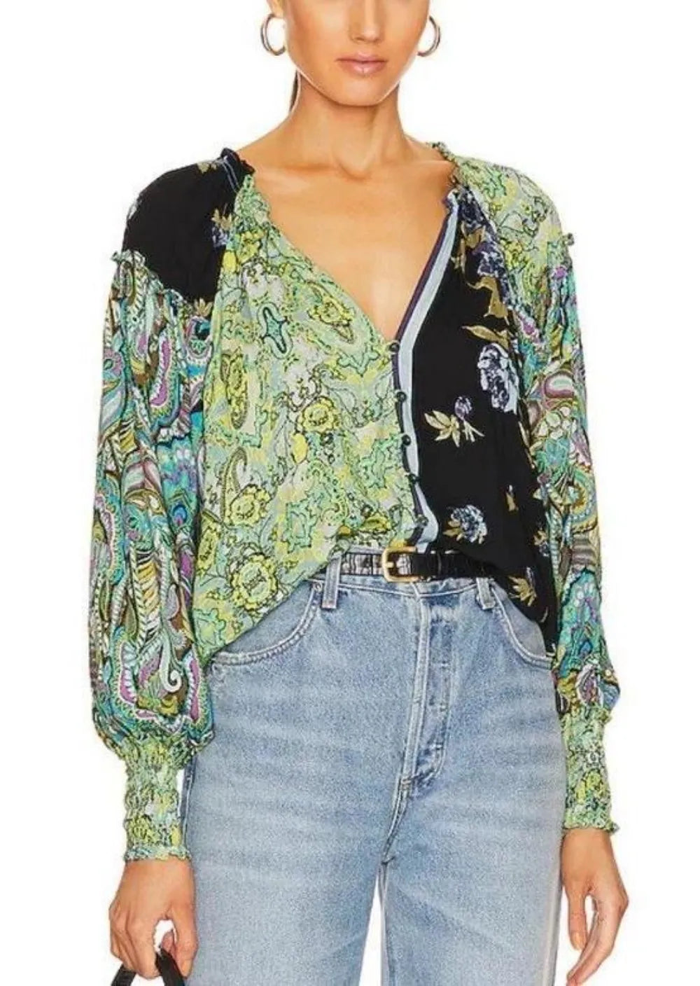 Damesoverhemd met V-hals en veelkleurige bloemenpatchwork-knoopjes