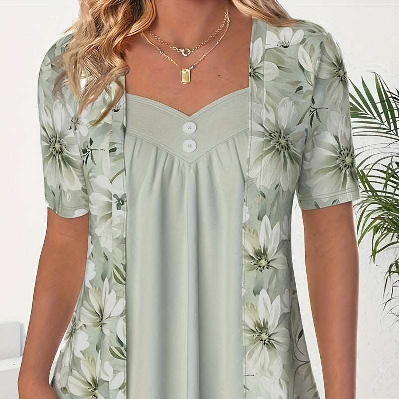 Damestop met onregelmatige patchworkprint en bloemenprint