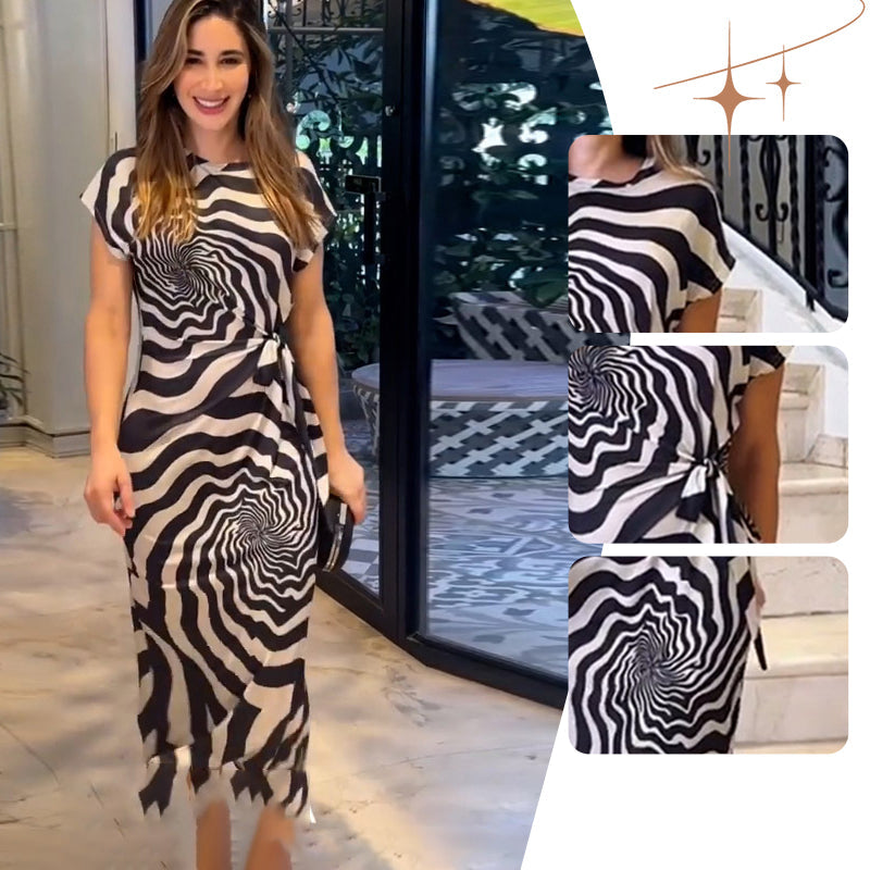 Damesjurk met strikceintuur en split