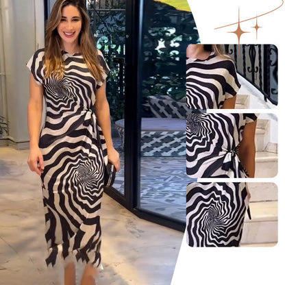 Damesjurk met strikceintuur en split